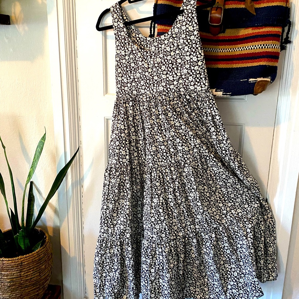 Michael Kors floral cottagecore flower flowy sundress size 6